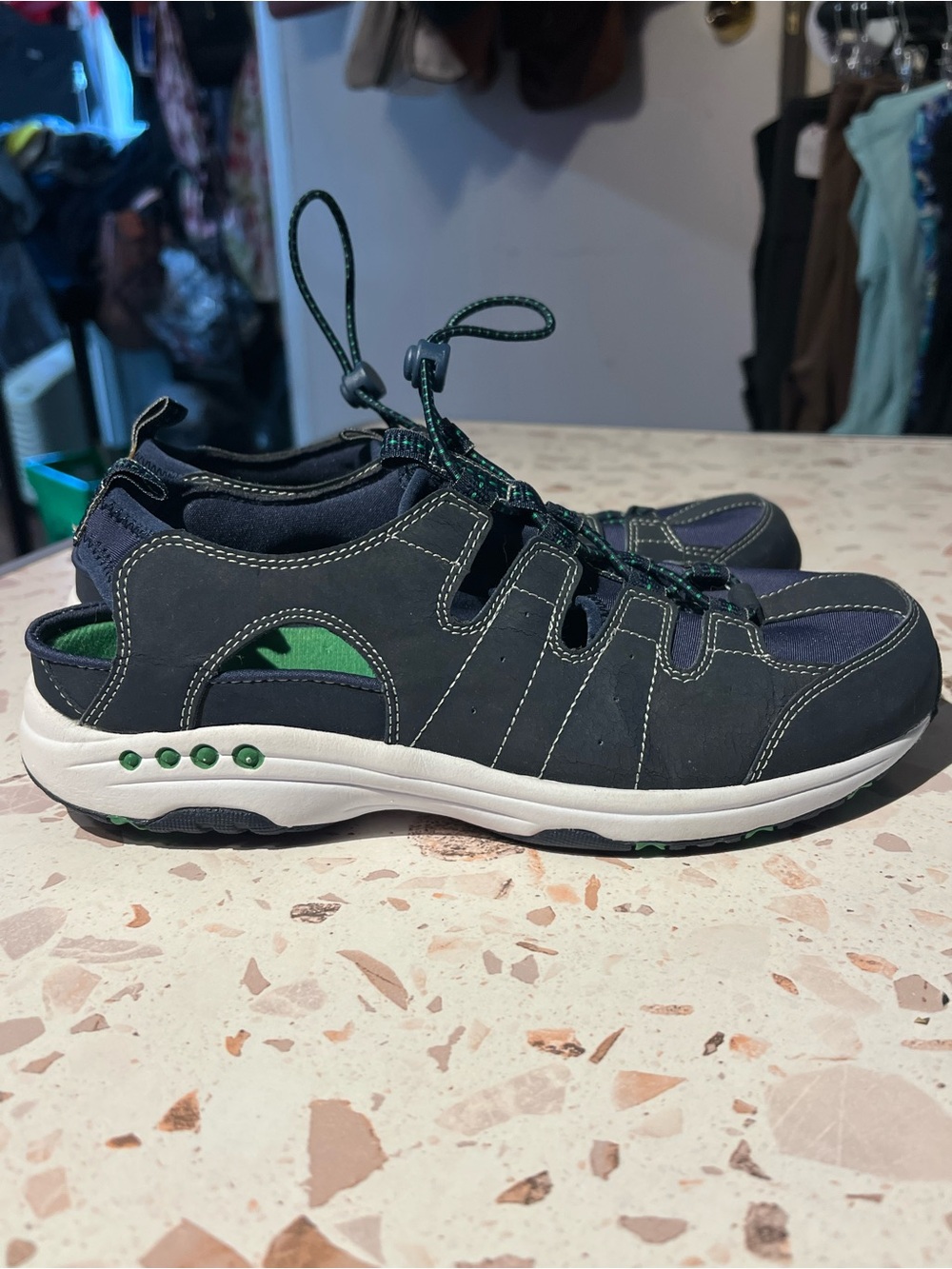 Easy Spirit Navy and Green Women's Slip-On Fisherman Sneakers Size 9.5